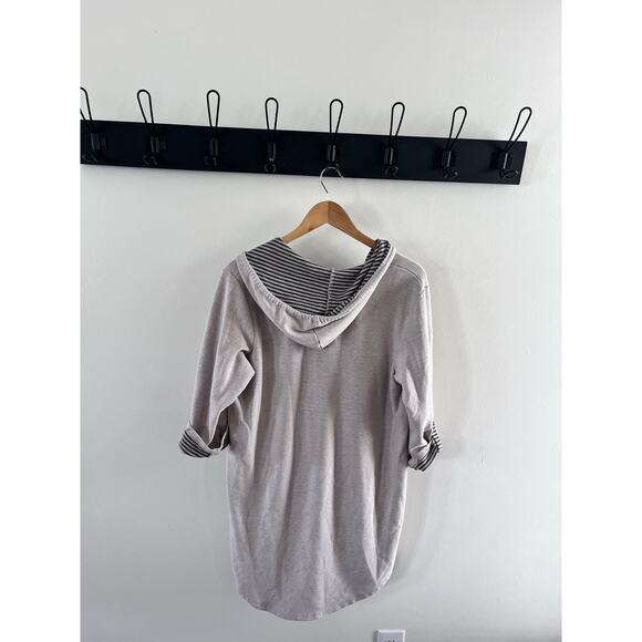 Blue Curl Quarter Zip Pullover - Picture 2 of 5